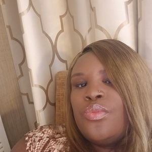 Meet your Posher, Ivy